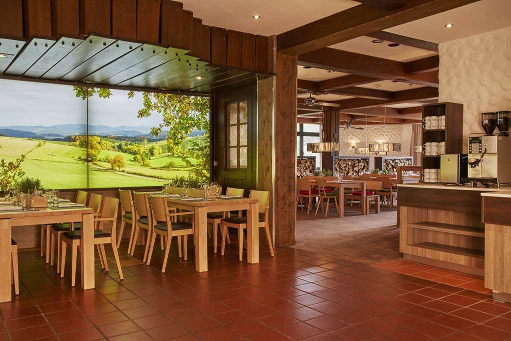 H+ Hotel Willingen Вилинген Ресторант снимка